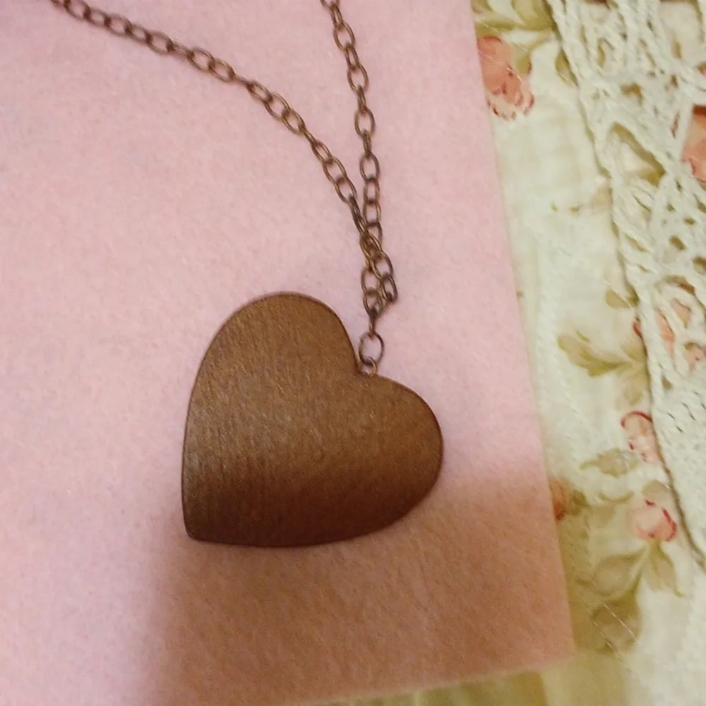 🍒Y2K Vintage Heart Necklace - Picture 4 of 4